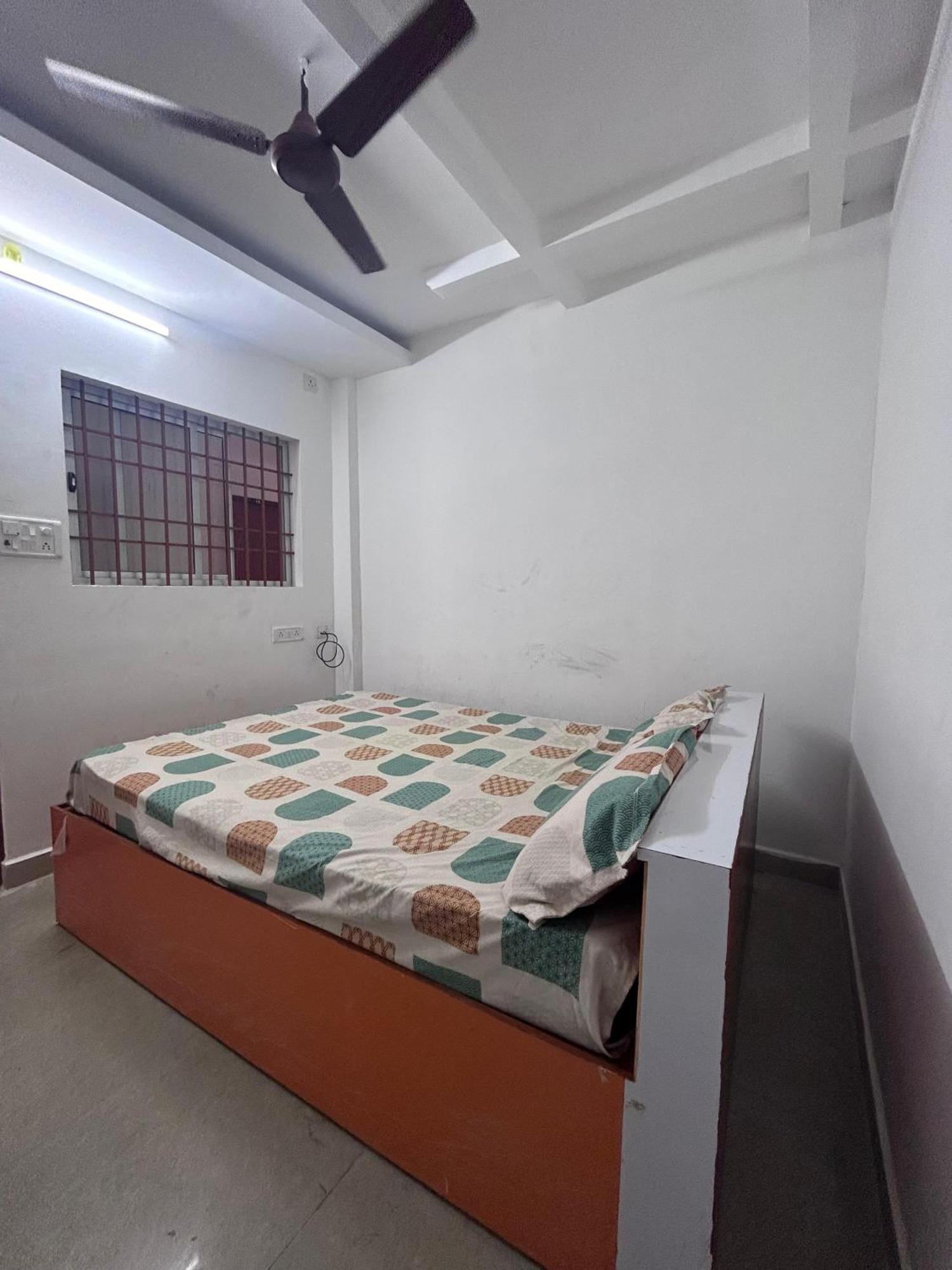 Gsd Inn Guest House Pondicherry Room photo