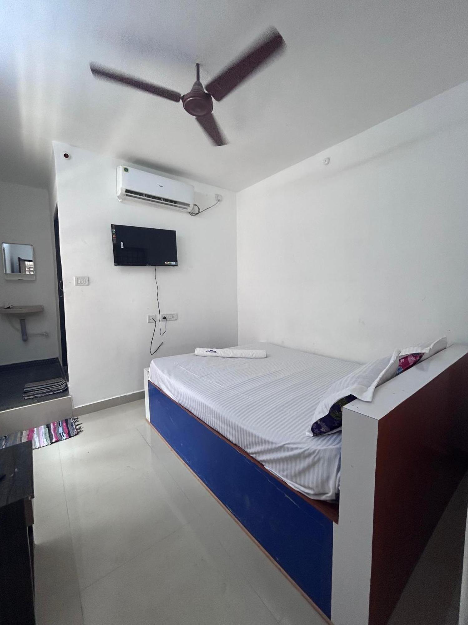 Gsd Inn Guest House Pondicherry Exterior photo